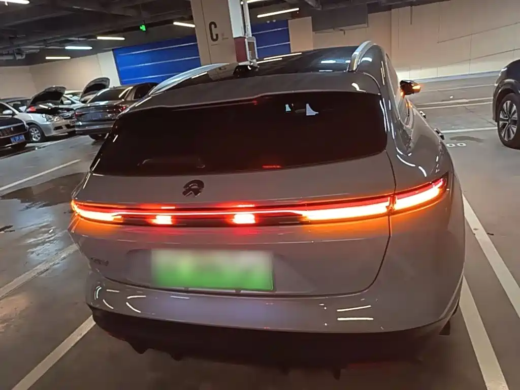 NIO ET5T 2024