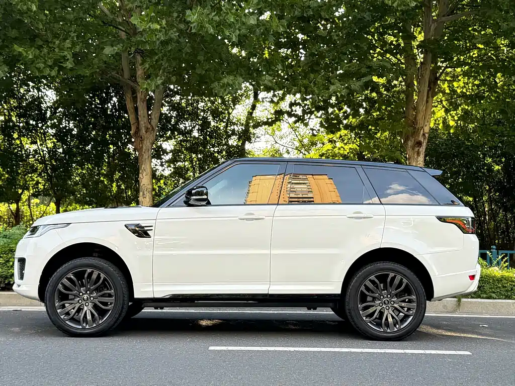Land Rover Range Rover Sport 2017 — фото 3