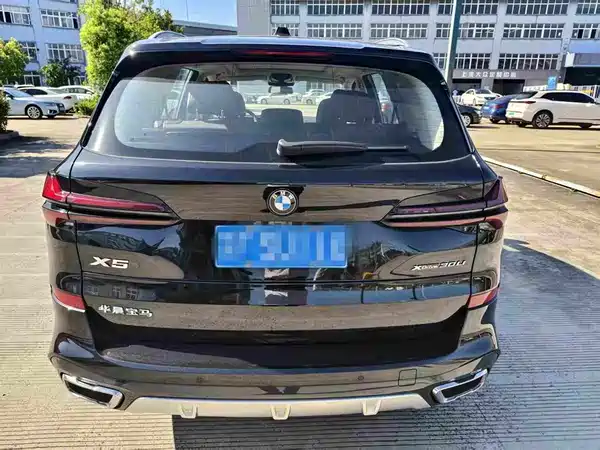 BMW X5 2025