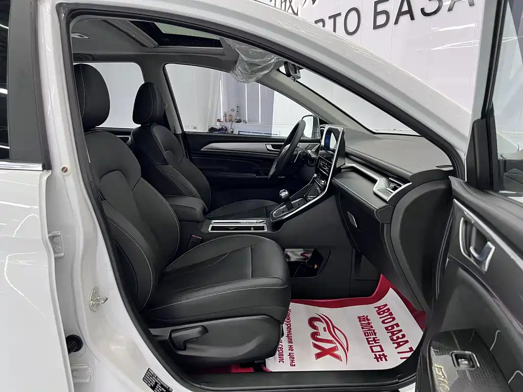 Haval M6 2022 — фото 17