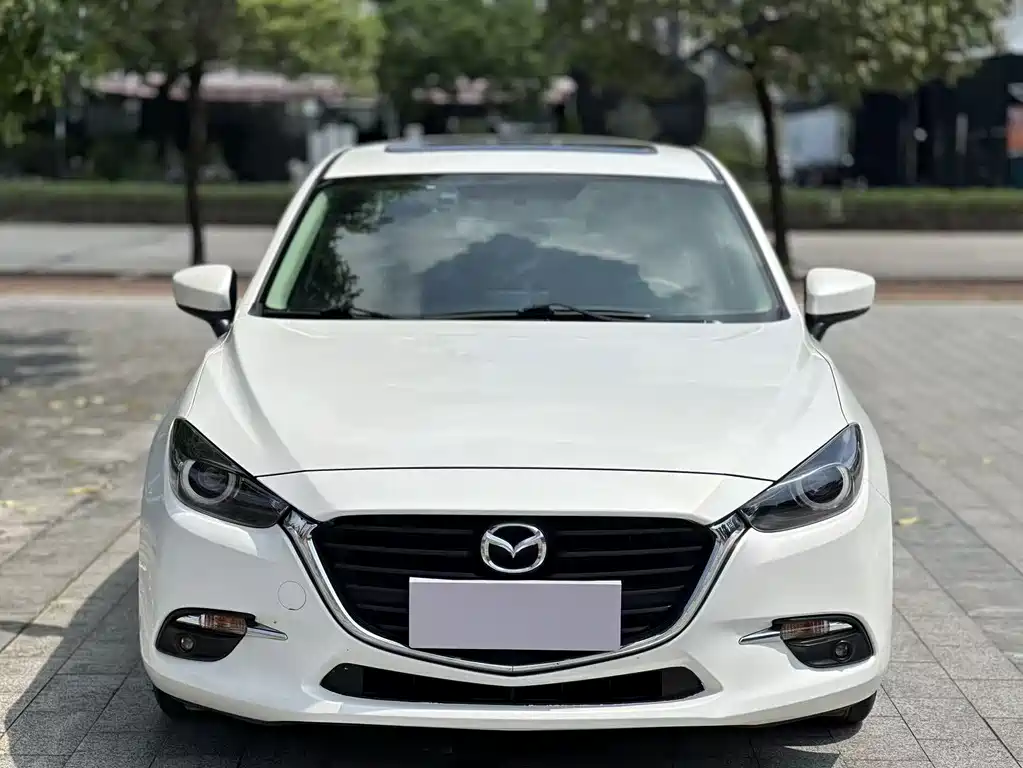 Mazda 3 Axela 2018