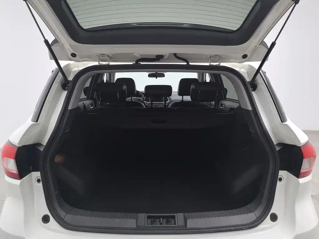 GAC Trumpchi GS4 2019 — фото 16