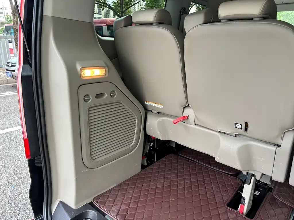 Ford Tourneo 2019 — фото 25