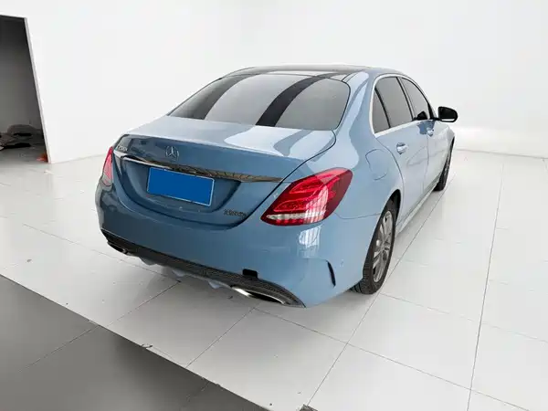 Mercedes-Benz C-Class 2018