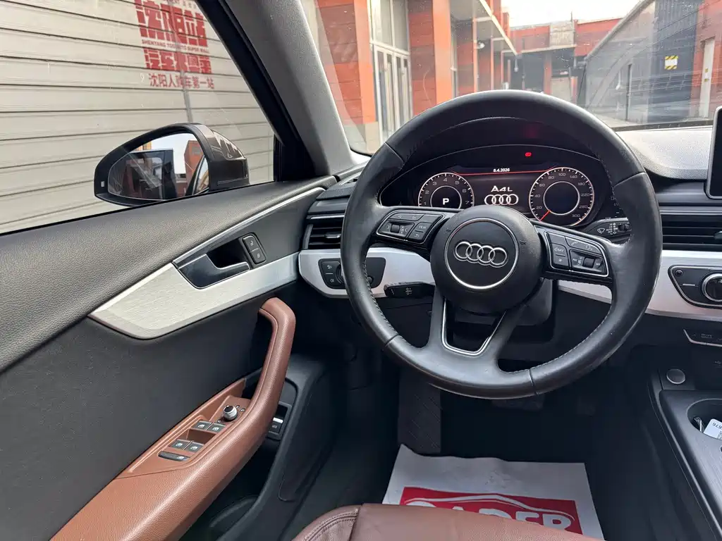 Audi A4L 2018 — фото 10