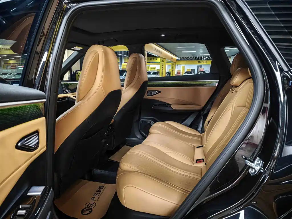 Geely Galaxy L7 2023 — фото 10