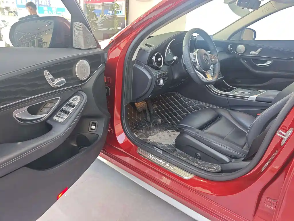 Mercedes-Benz C-Class 2020