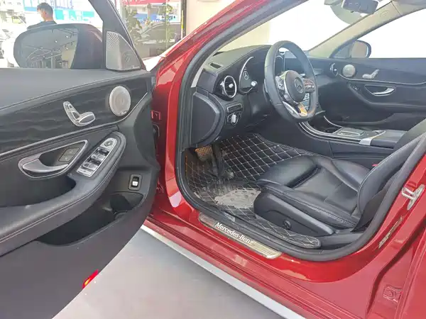 Mercedes-Benz C-Class 2020