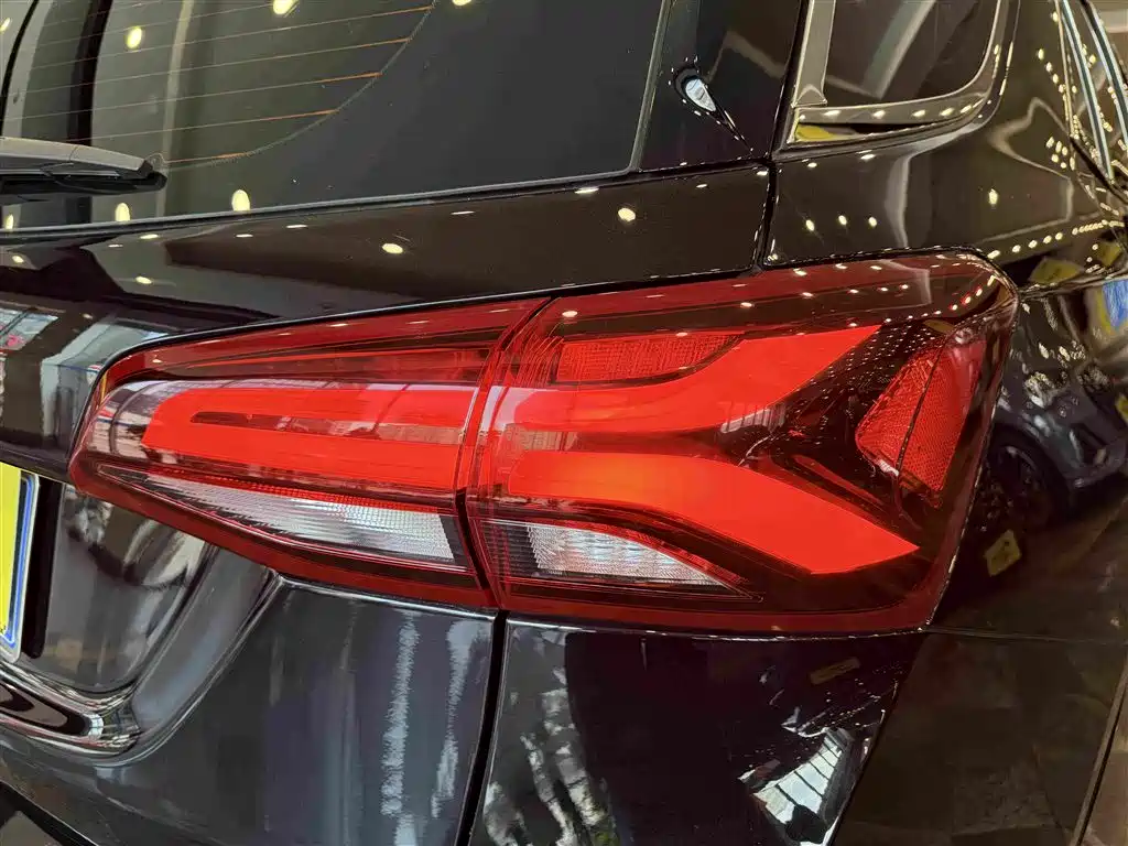 Chevrolet Equinox 2023 — фото 16