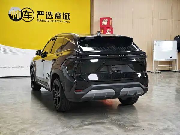 Geely Galaxy L7 2023