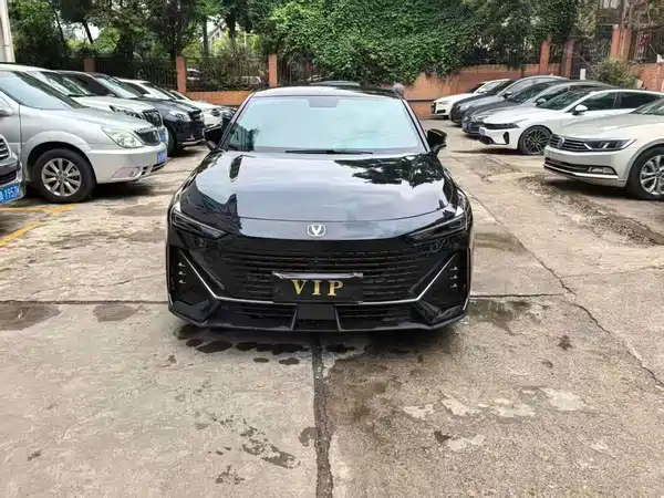 Changan UNI-V 2022