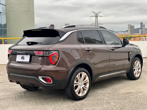 Lynk & Co 01 2018