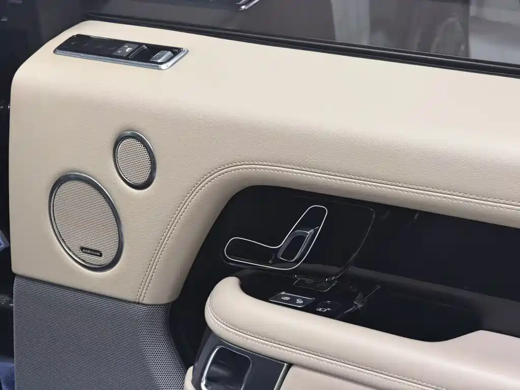 Land Rover Range Rover 2019 — фото 11