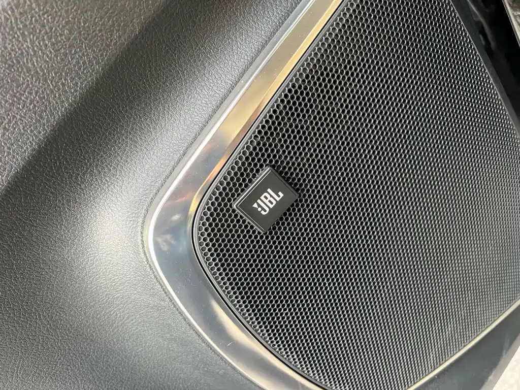 Toyota Alphard 2019 — фото 7