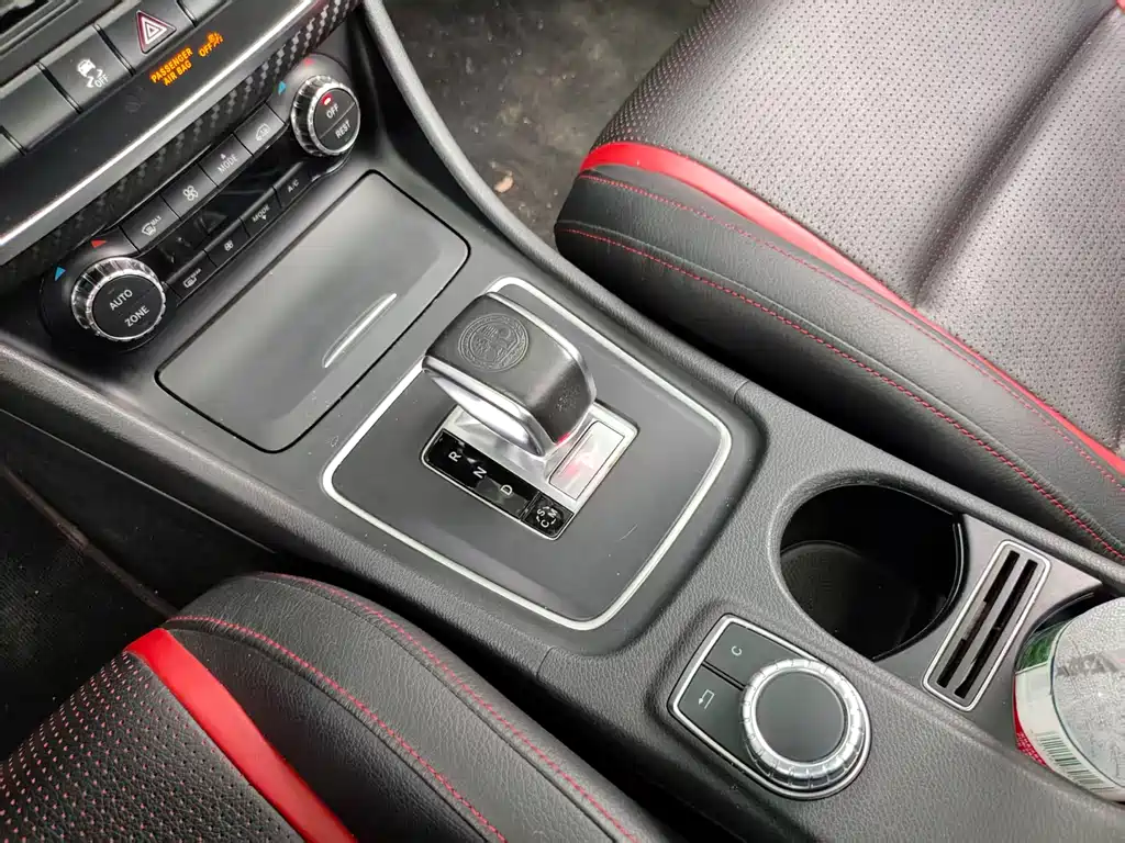 Mercedes-Benz A-Class AMG 2015 — фото 10
