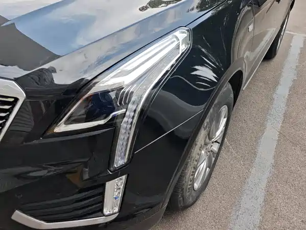 Cadillac XT5 2023