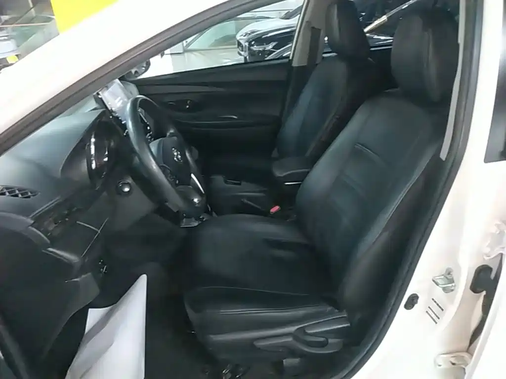 Toyota Vios FS 2023 — фото 15