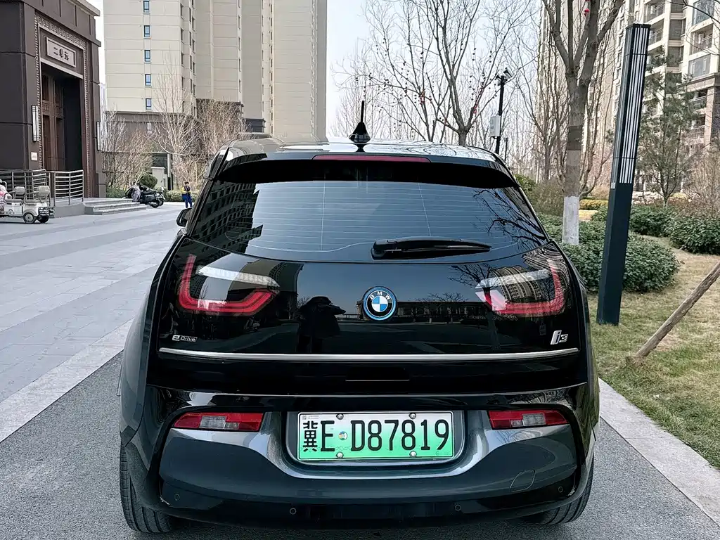 BMW i3 2019 — фото 3