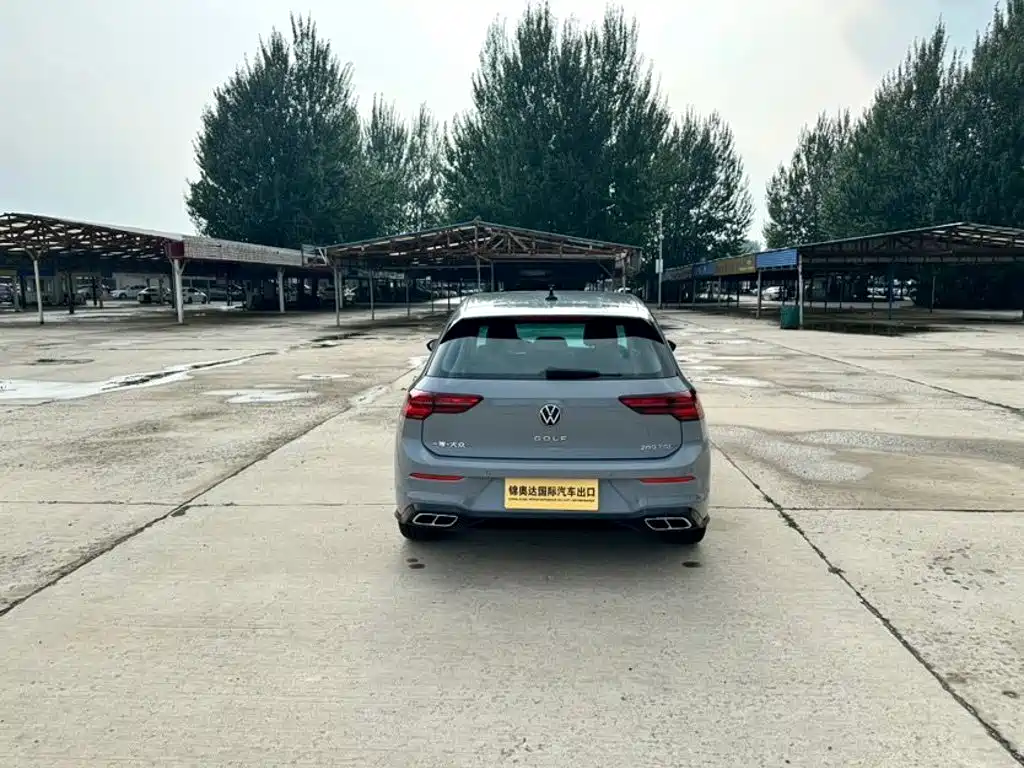 Volkswagen Golf 2022