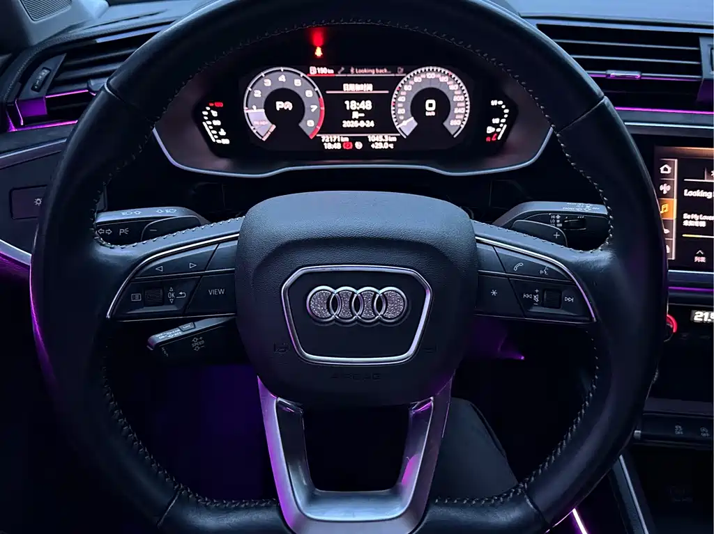 Audi Q3 2020 — фото 15