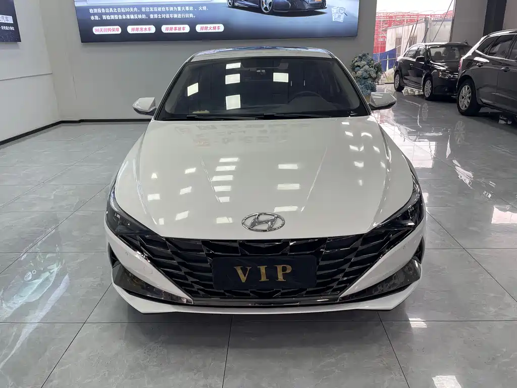 Hyundai Elantra 2021