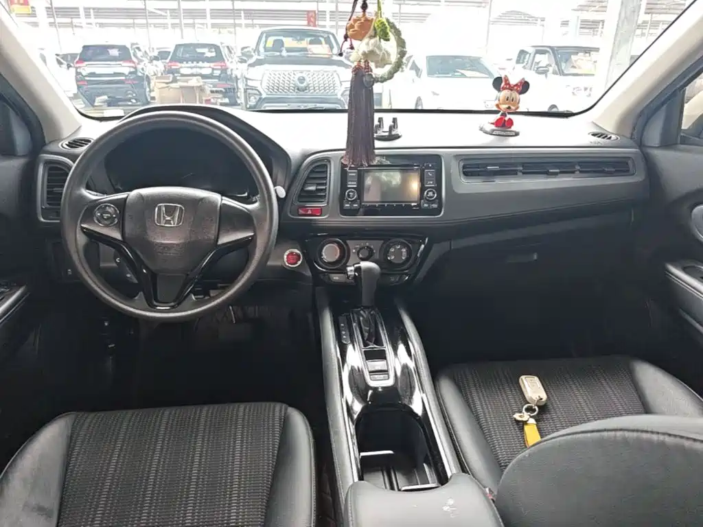 Honda Vezel 2017 — фото 10