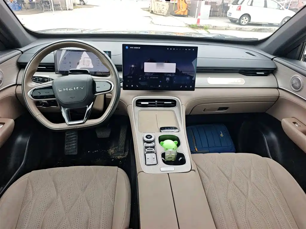 Chery Tiggo 8 PLUS 2025 — фото 10