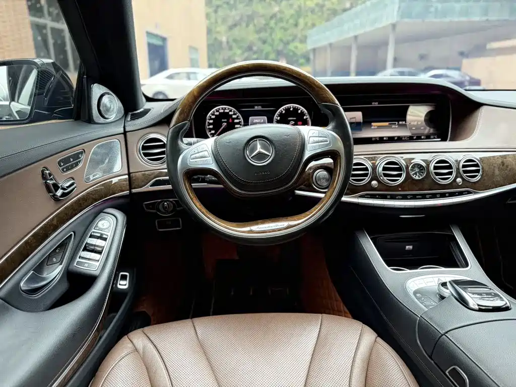 Mercedes-Benz Maybach S-Class 2015
