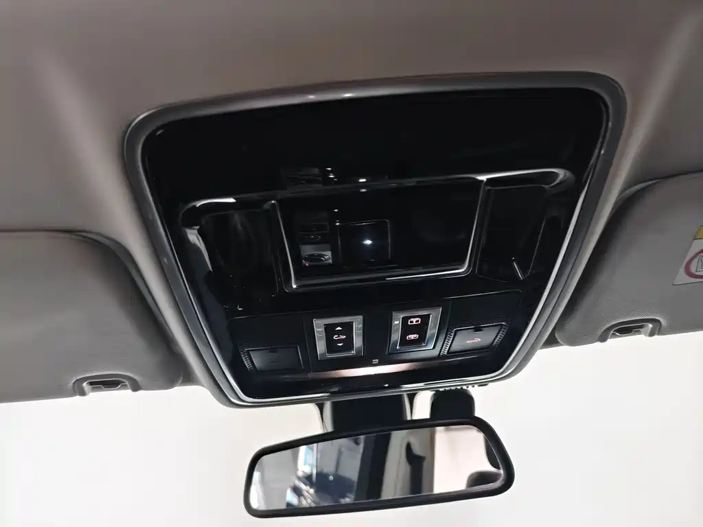 Land Rover Range Rover 2016 — фото 12