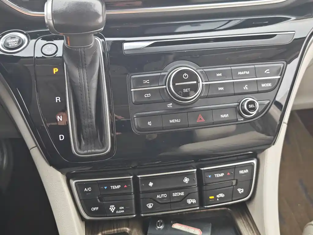 GAC Motor Trumpchi M8 2019 — фото 34