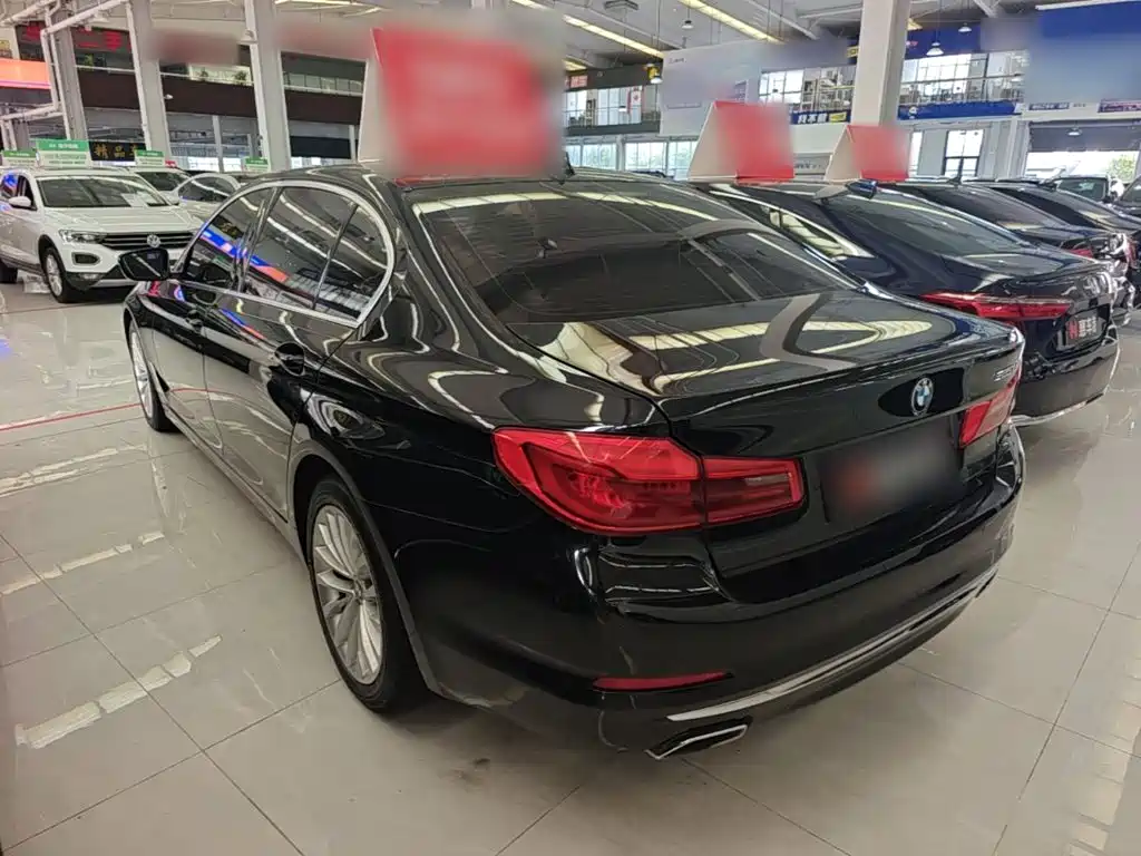 BMW 5 Series 2020