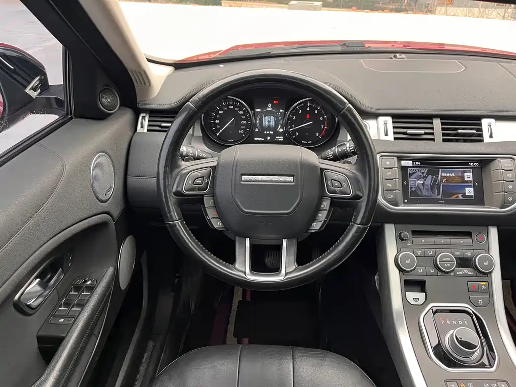 Land Rover Evoque 2016 — фото 12
