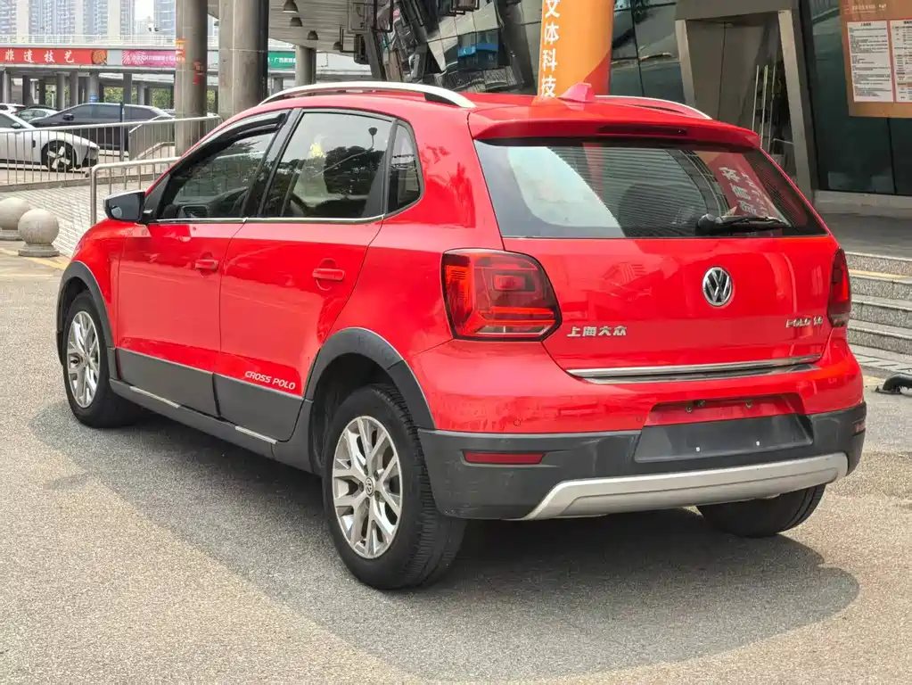 Volkswagen Polo 2015