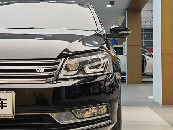 Volkswagen Magotan 2013