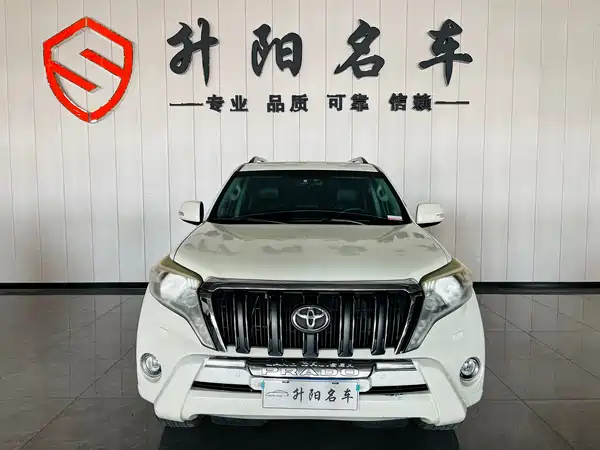 Toyota Prado 2016