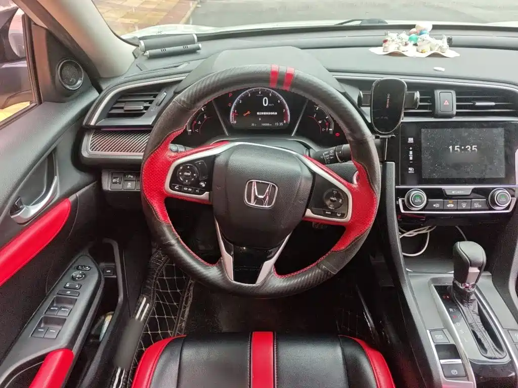 Honda Civic 2021 — фото 11