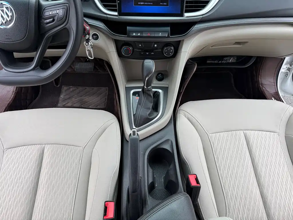 Buick Excelle 2018 — фото 13
