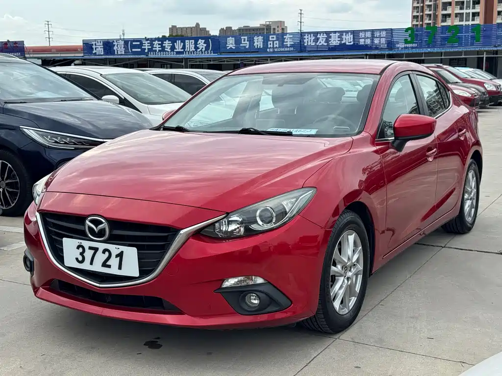 Mazda 3 Axela 2016