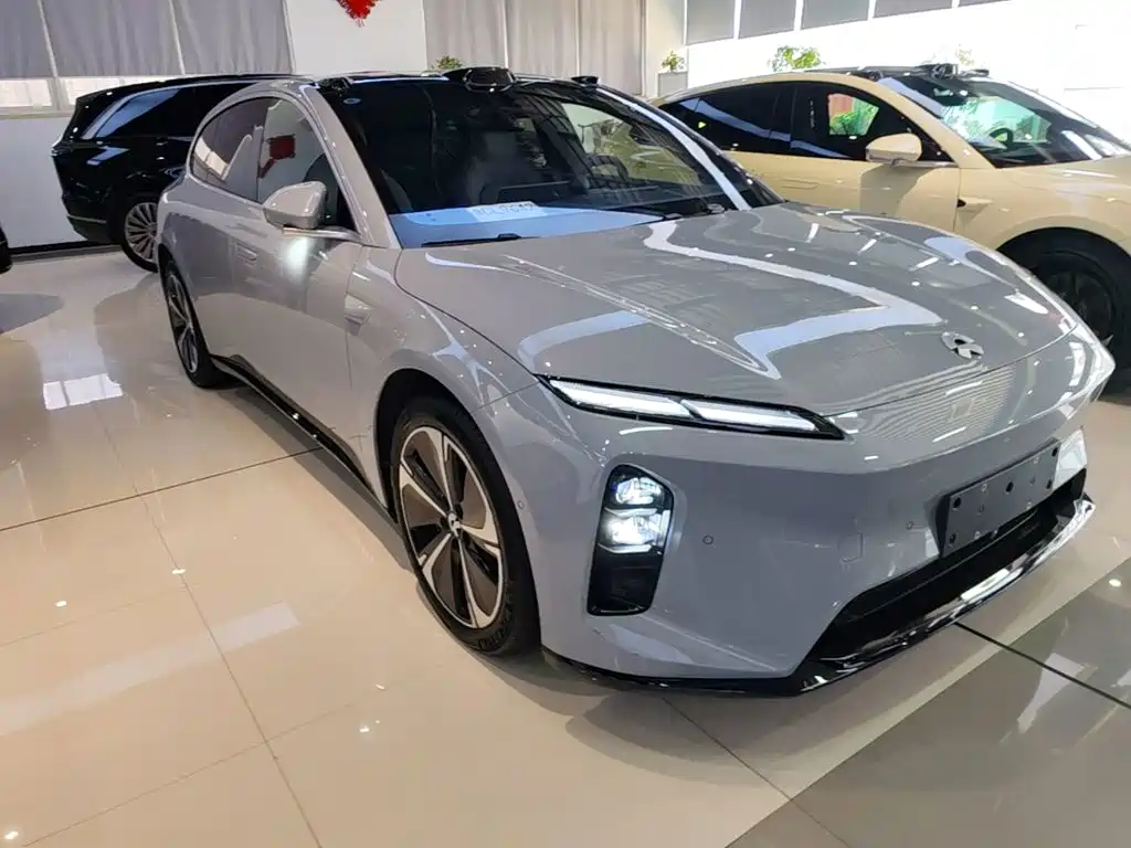 NIO ET5T 2025