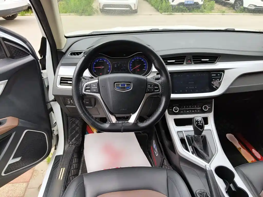 Geely Vision 2020 — фото 11