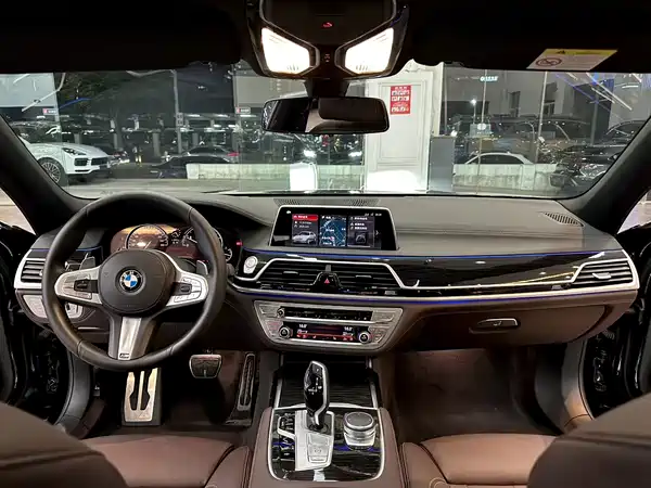 BMW 7 Series 2018