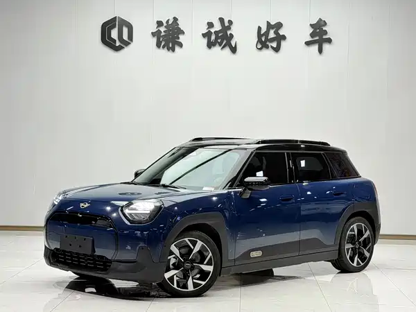 MINI Aceman 2025