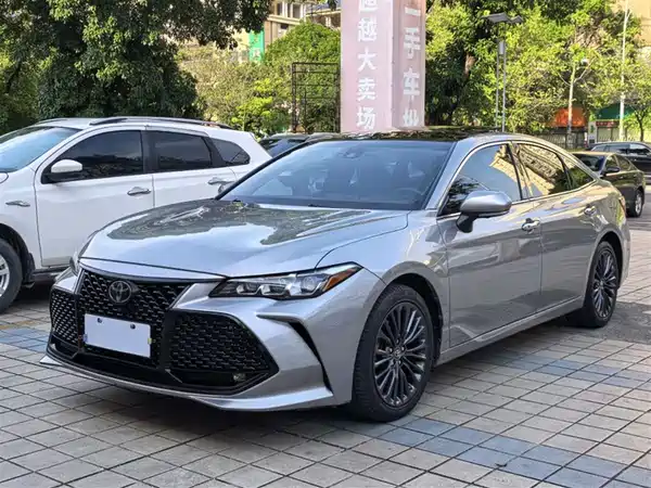 Toyota Avalon 2019