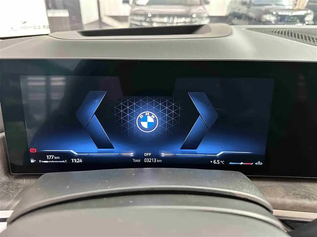 BMW X5 2025 — фото 10