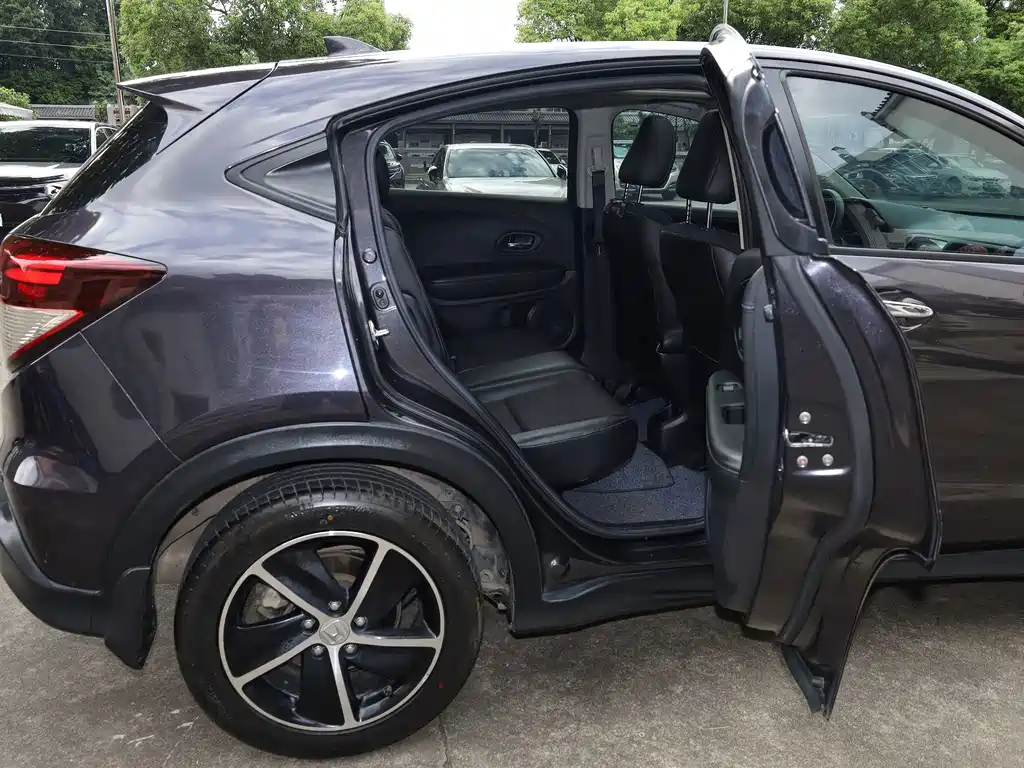 Honda Vezel 2022 — фото 12