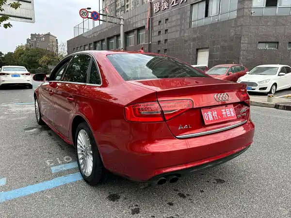 Audi A4L 2013