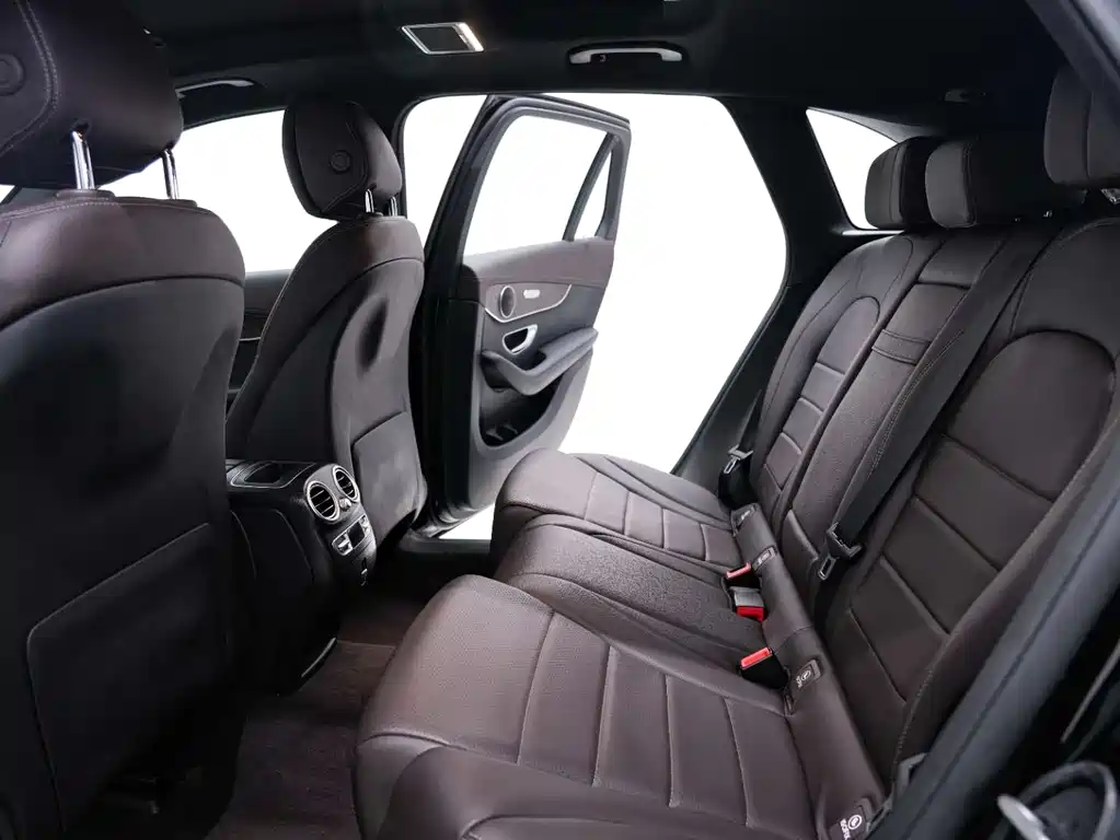 Mercedes-Benz GLC 2023 — фото 15