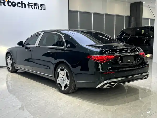 Mercedes-Benz Maybach S-Class 2025