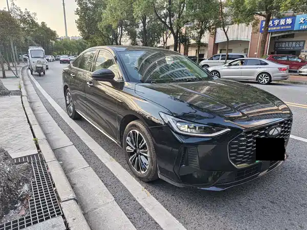 Chery Fengyun A8L 2025