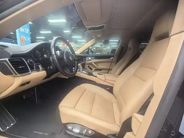 Porsche Panamera 2016